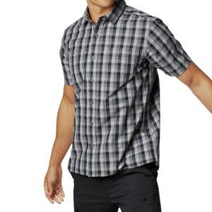 MOUNTAIN HARDWEAR Grey Plaid Short Sleeve Button Up Outdoor size m